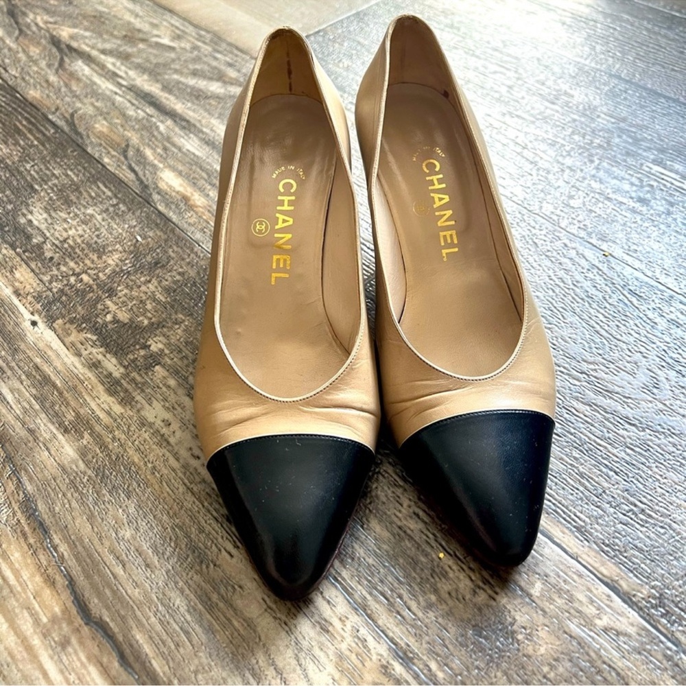 CHANEL Beige and Black Cap Toe Heels